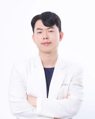Kim Jong-wook
