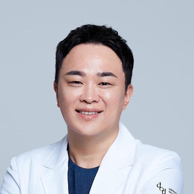 李俊 代表院長