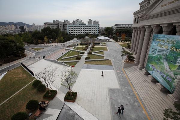 한국외국어대학교