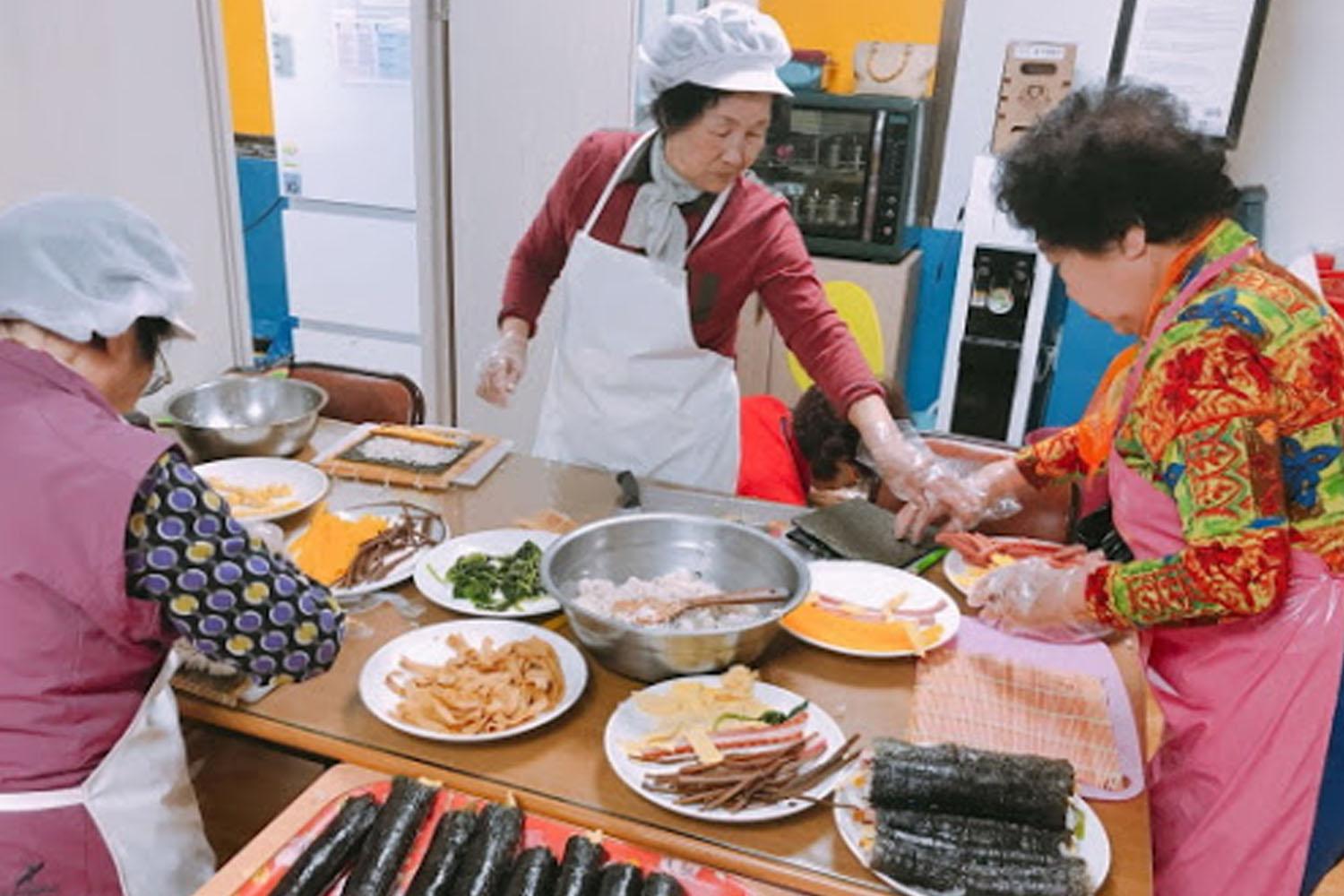 การส่งเสริมคุณภาพชีวิตหลังเกษียณ