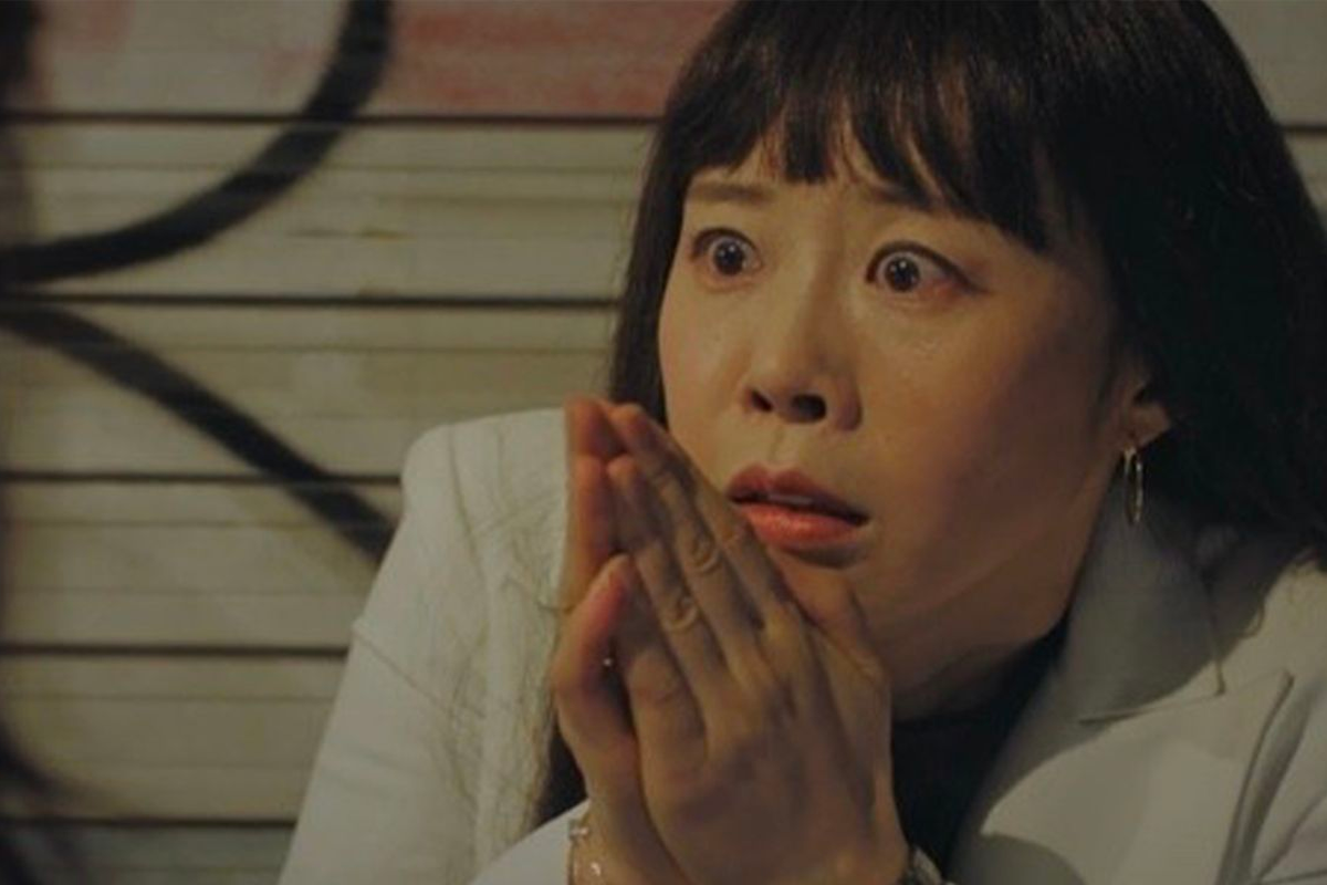 韓國人道歉時合掌搓手的手勢,象徵誠心懇求原諒的姿態