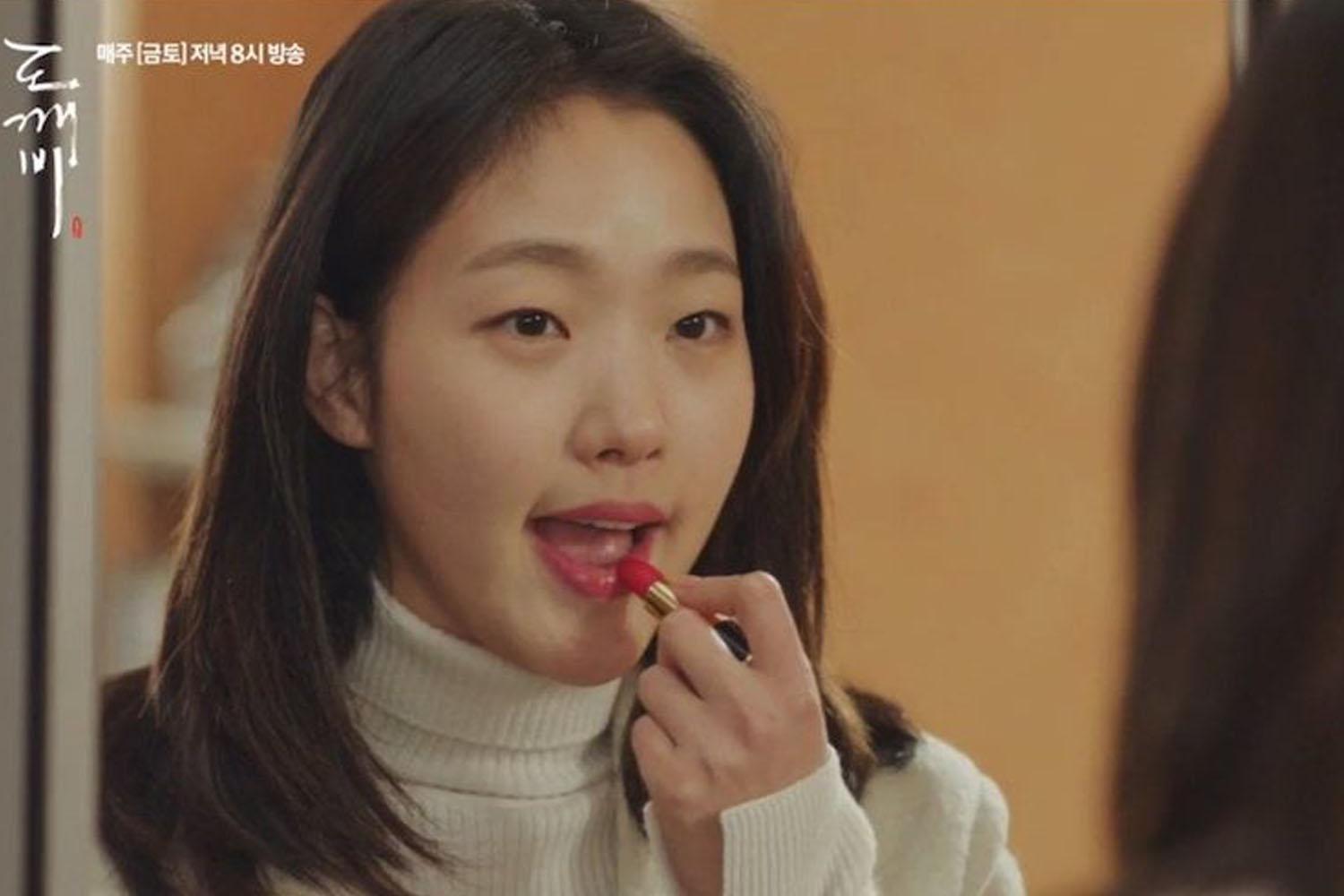 ผู้หญิงเกาหลีแต่งหน้าทุกคนหรือเปล่า?