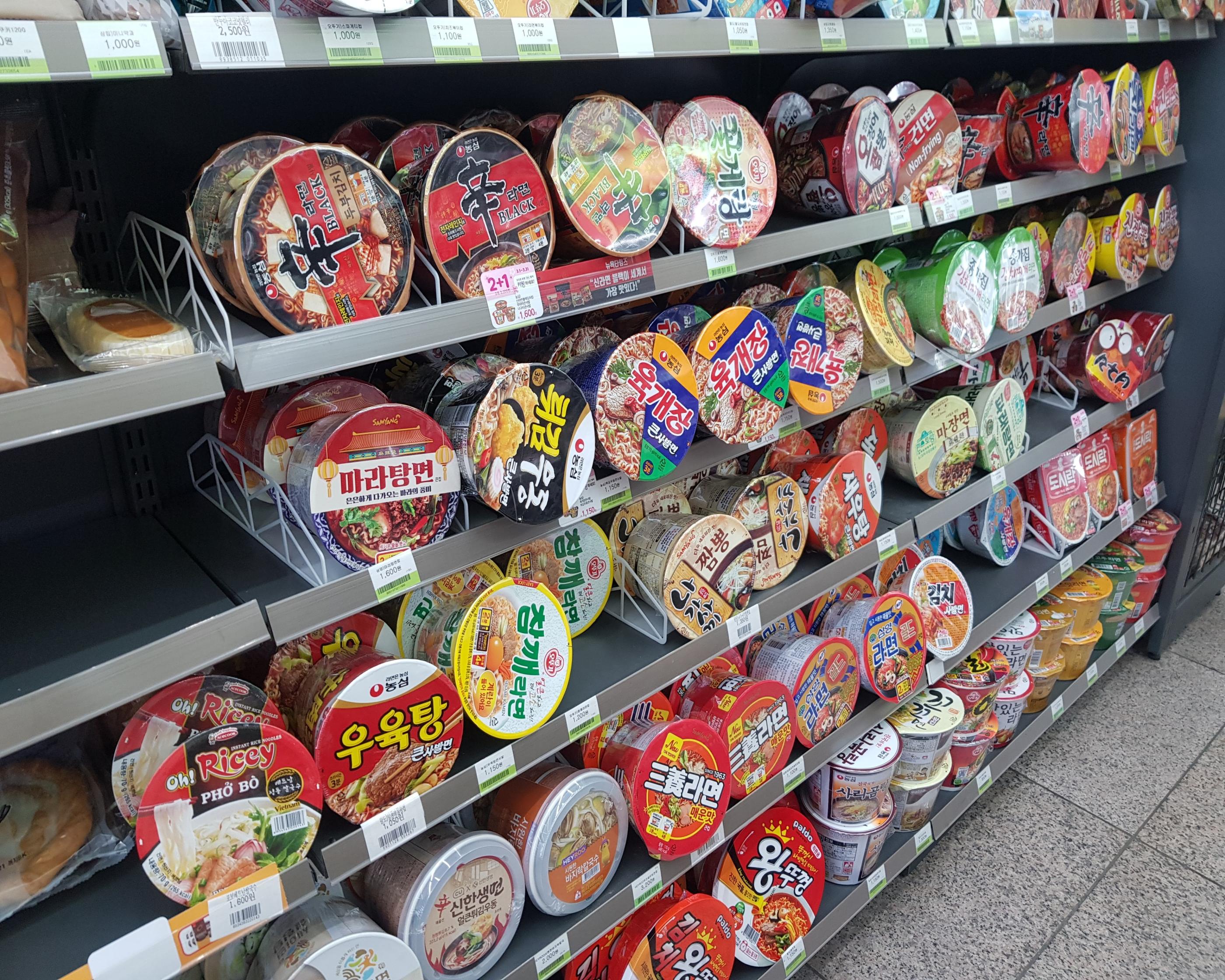 韓国文化、韓国のパン、パンチブ、パリバケ、トレジュール、韓国小麦粉、韓国ジャム、ダルギジャム、韓国マート、シュークリームパン、そぼろパン、辛ラーメン、ノグリ、韓国カップラーメン