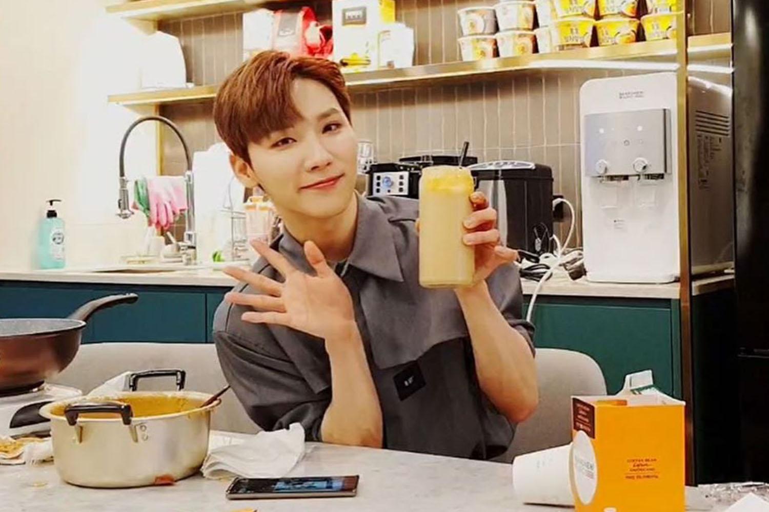 จอนอุง AB6IX 