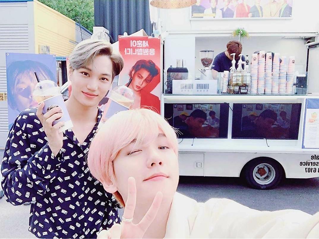 ฟู้ดทรัค ไคและแบคฮบยอน