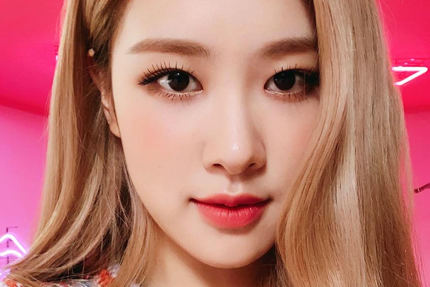 เมคอัพเกาหลี คิ้วทรงตรง