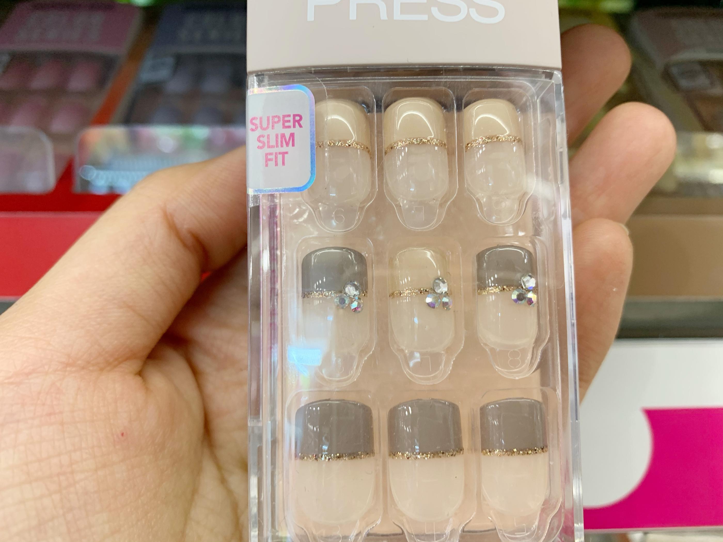 gray french tip press-on nails from dashing diva at olive young