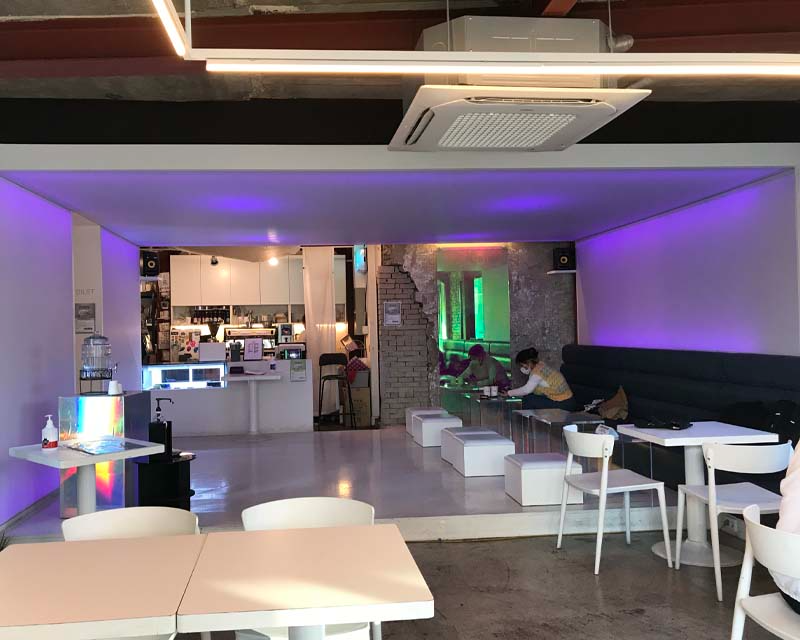 seoul tape cafe interior
