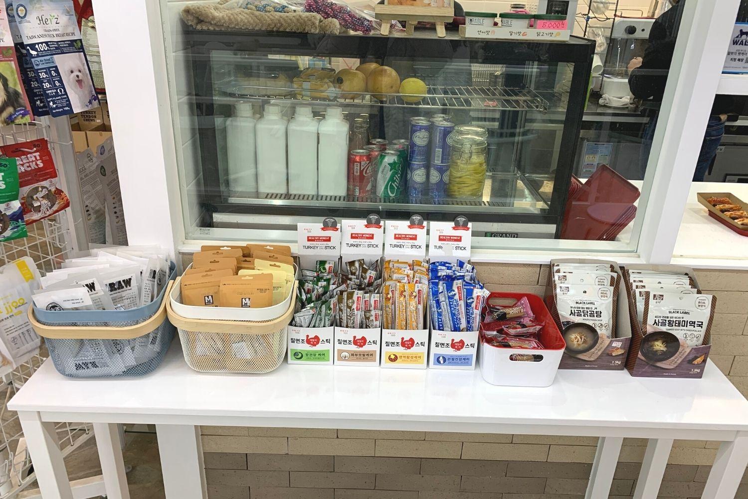 đồ ăn vặt cho cún ở corisalrang 