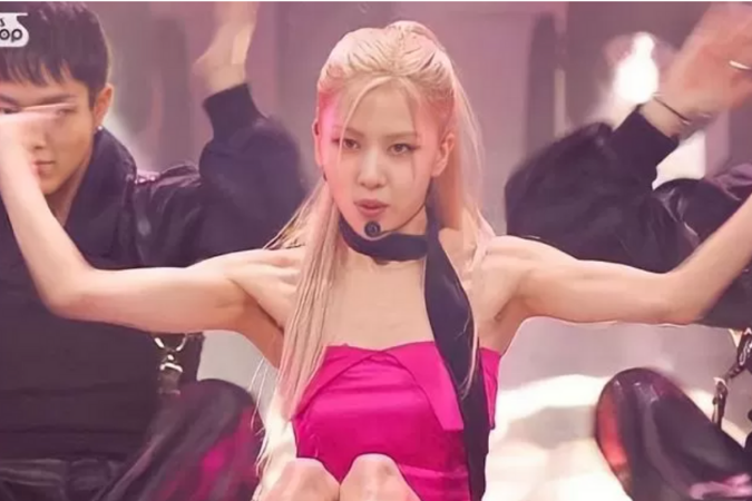 韓国アイドル,K-POP,アイドル,ブルピン,BLACKPINK,ダイエット,体型維持,ロゼ