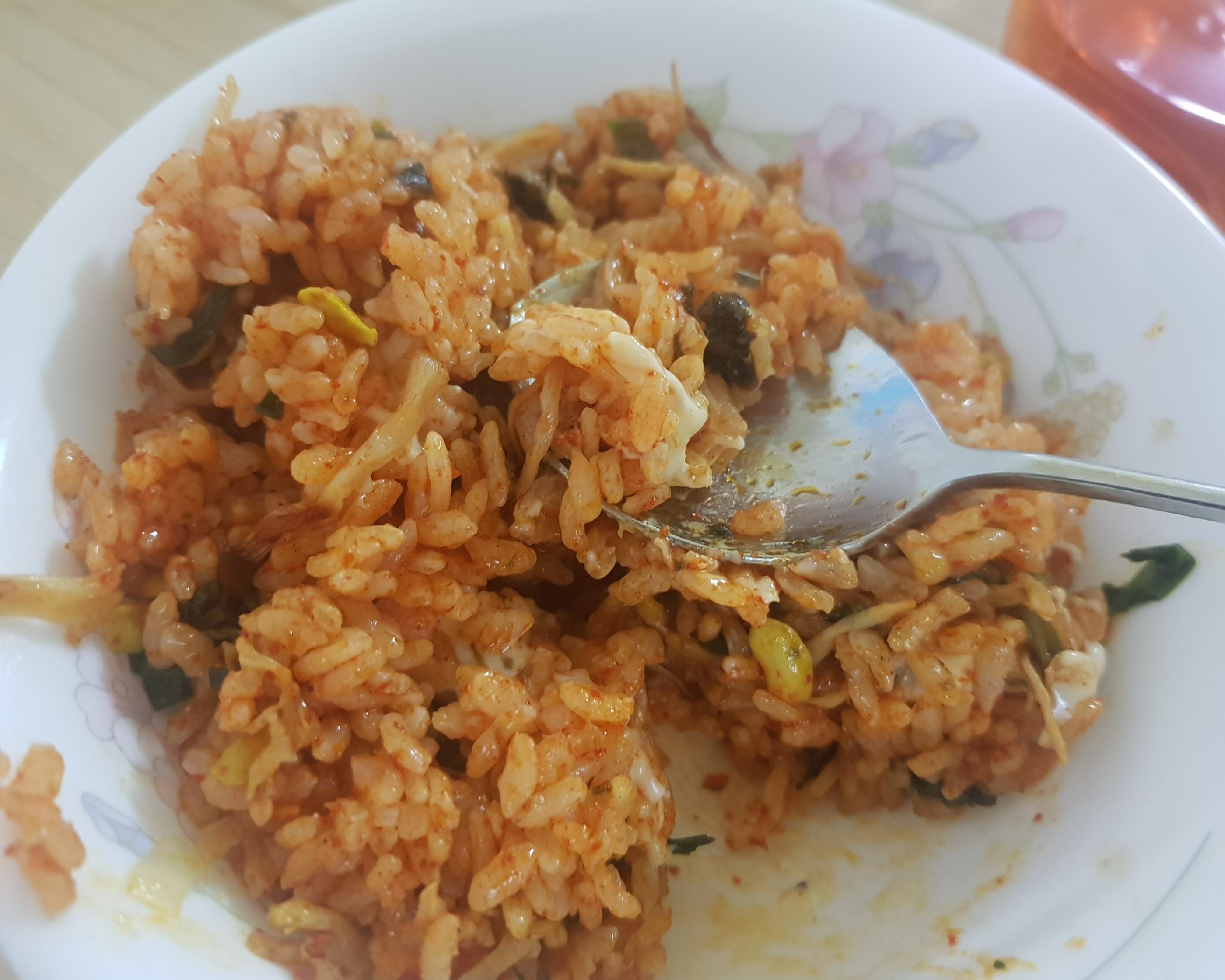 韓国文化、韓国人、トッポギ、韓国屋台、辛ラーメン、ポックンパブ