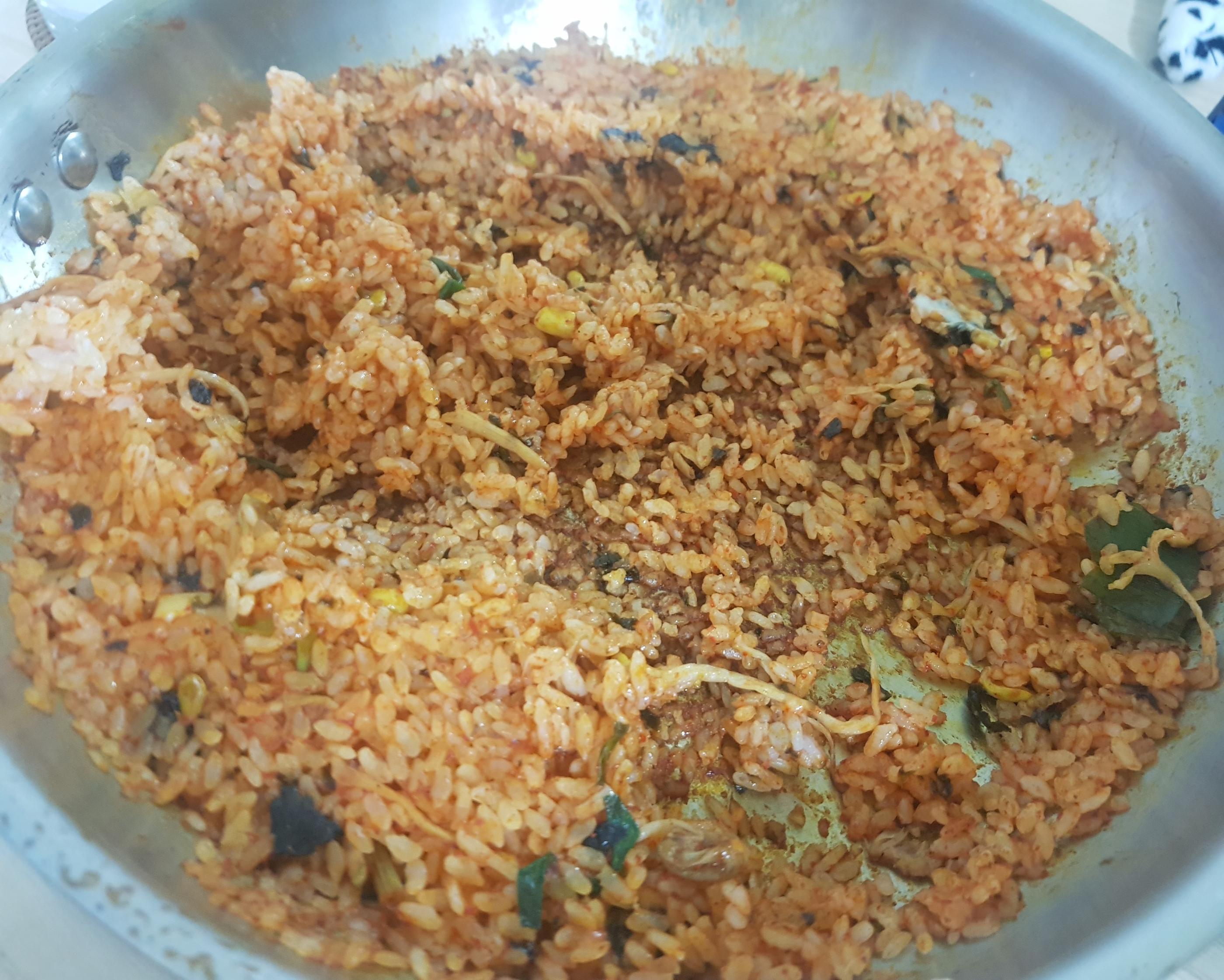 韓国文化、韓国人、トッポギ、韓国屋台、辛ラーメン、ポックンパブ