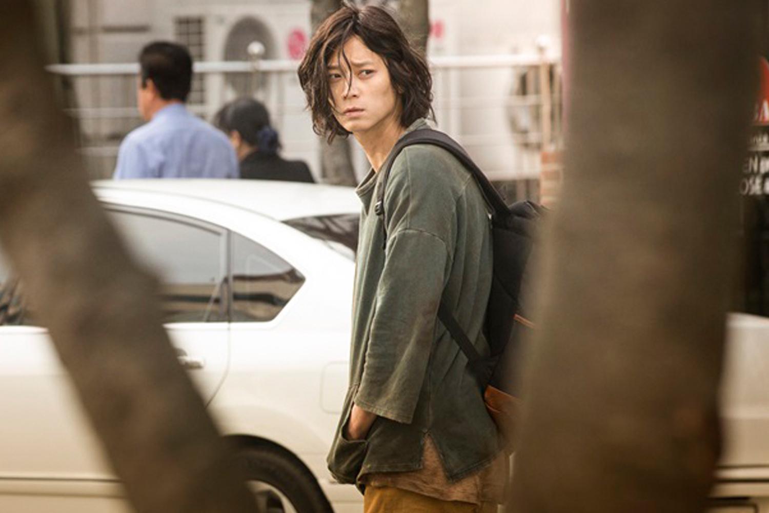 韓国 俳優 韓国俳優 イケメン イケメン俳優 長髪 ロングヘア 美貌 ヘアスタイル かっこいい 美しい リュ・ジュンヨル イ・ジョンソク キム・ジェウク ウォンビン カン・ドンウォン