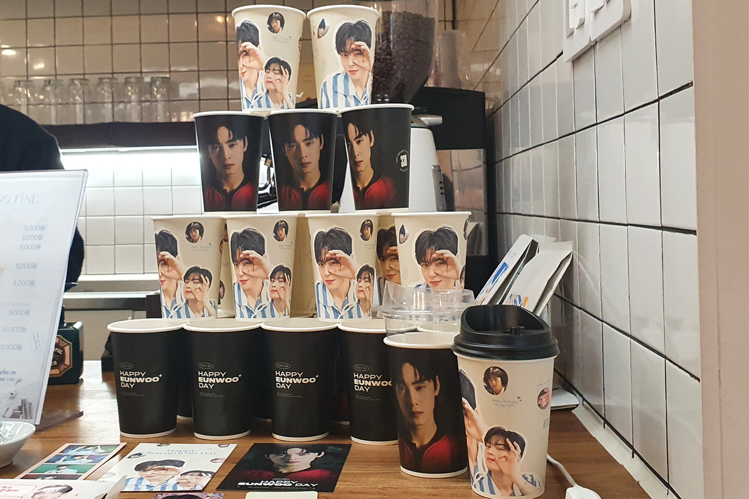 cha eun-woo cups