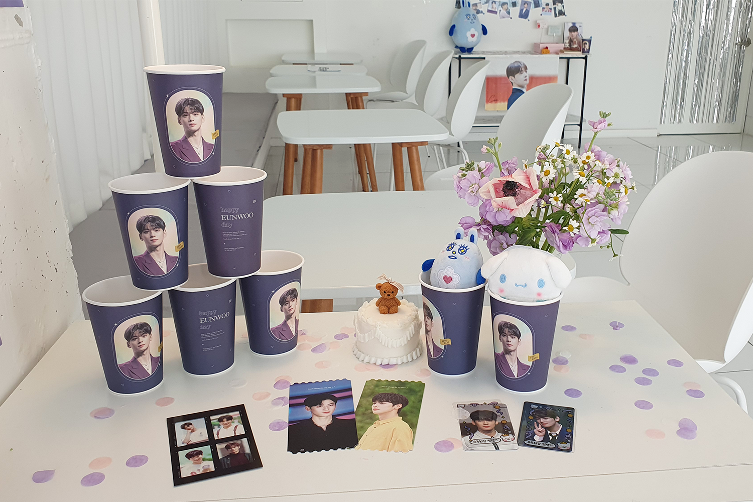 cha eun-woo goods