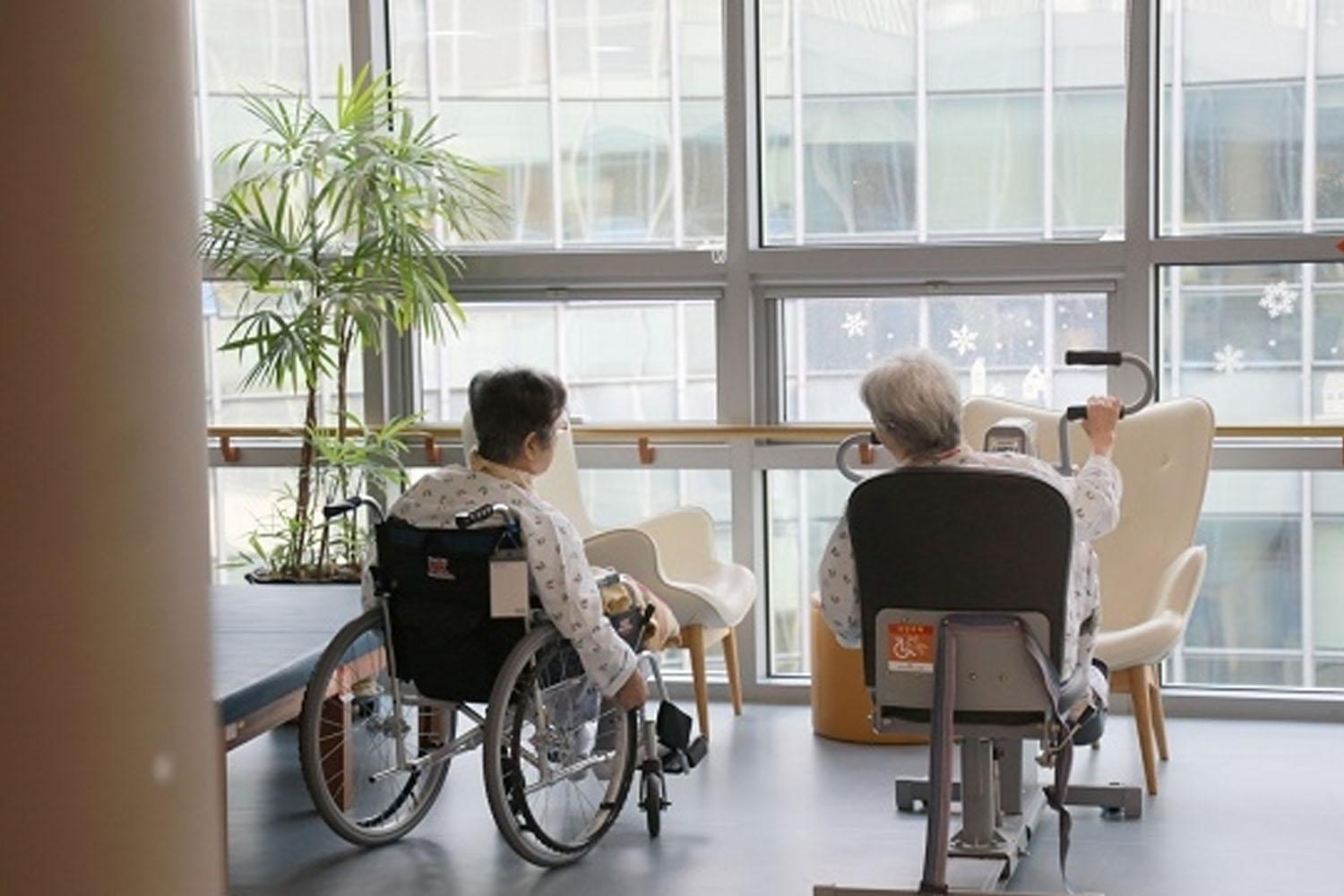 โรงพยาบาลในพื้นที่ 