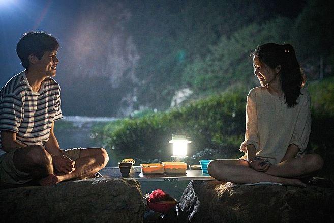 韓国、韓国映画、リトルフォレスト、日本リメイク、キムテリ、リュジュンヨル、チンギジュ、ゴハン食べよう、韓国料理、韓国映画、韓国料理映画、春夏秋冬、リトルフォレスト春夏秋冬、韓国四季、韓国田舎