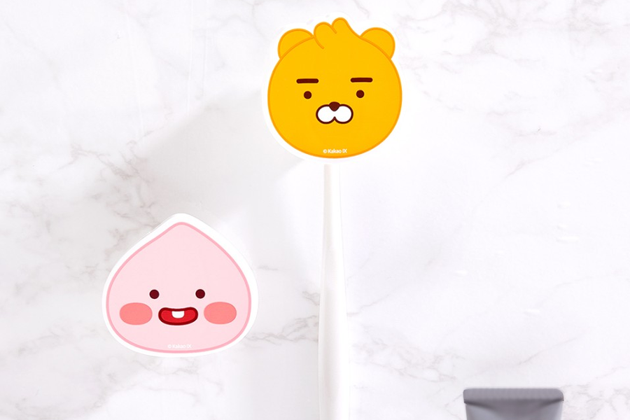 卡通圖案牙刷防塵蓋，韓國Daiso與Kakao Friends聯名商品