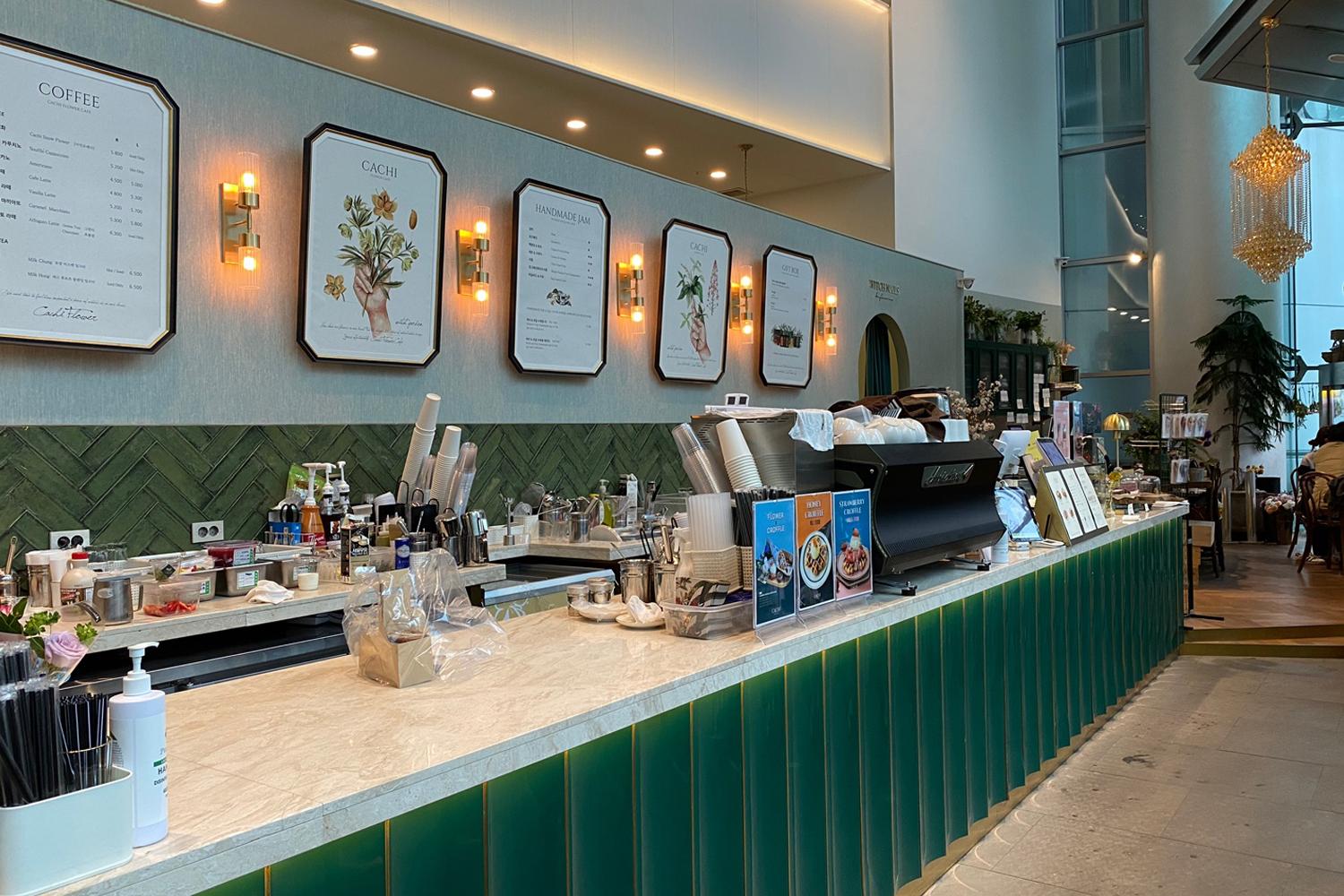 รีวิวคาเฟ่ดอกไม้ cachi_flowercafe คาเฟ่