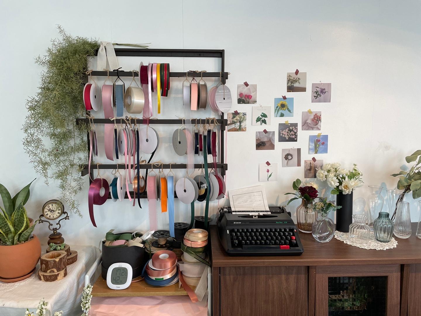 ร้านดอกไม้ Jarak_atelier ริบบิ้น