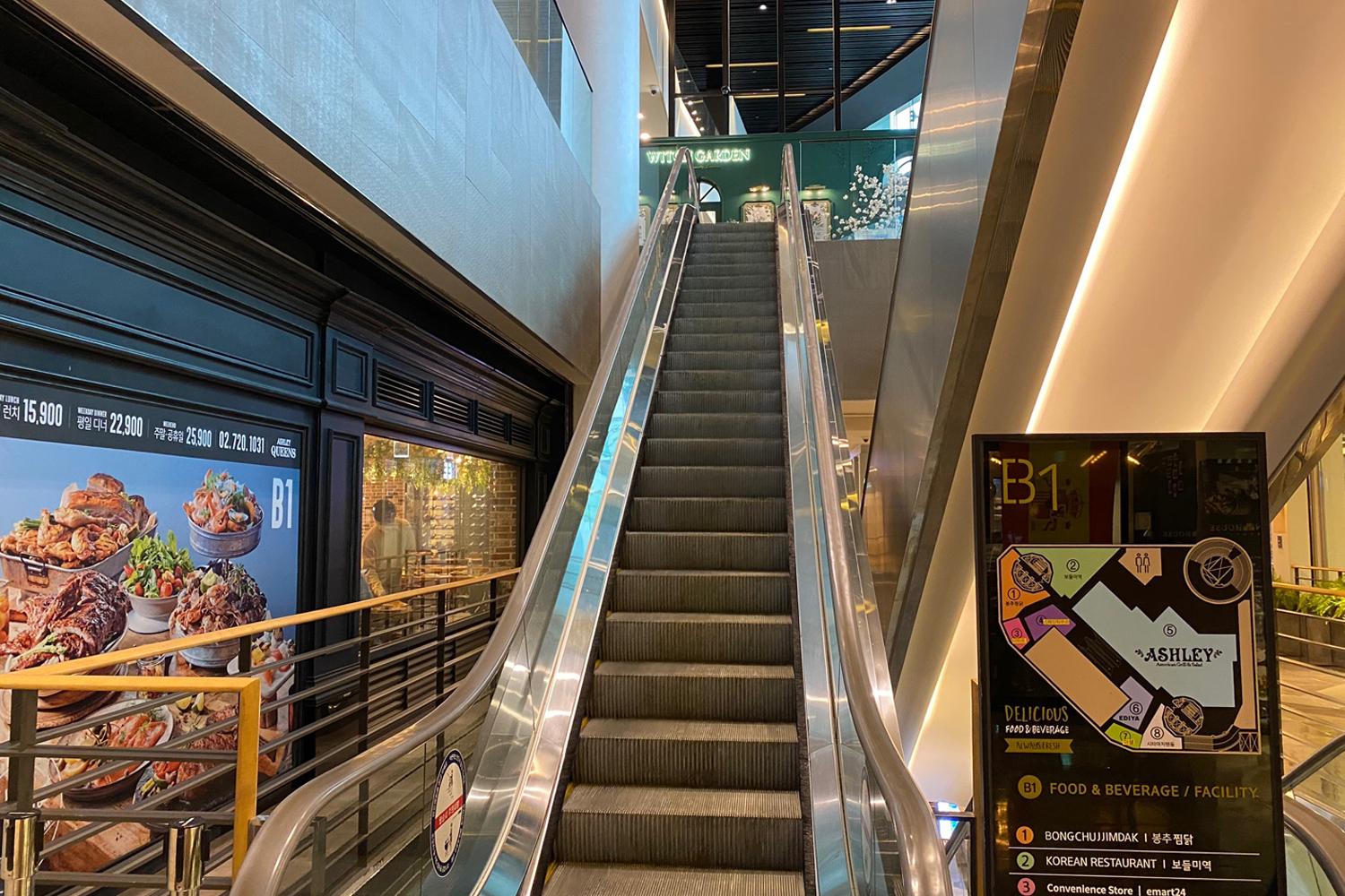 เยี่ยมชมร้านดอกไม้ย่านจงกัก / ชุงมูโร│ทางขึ้น cachi_flowercafe / jarak_atelier