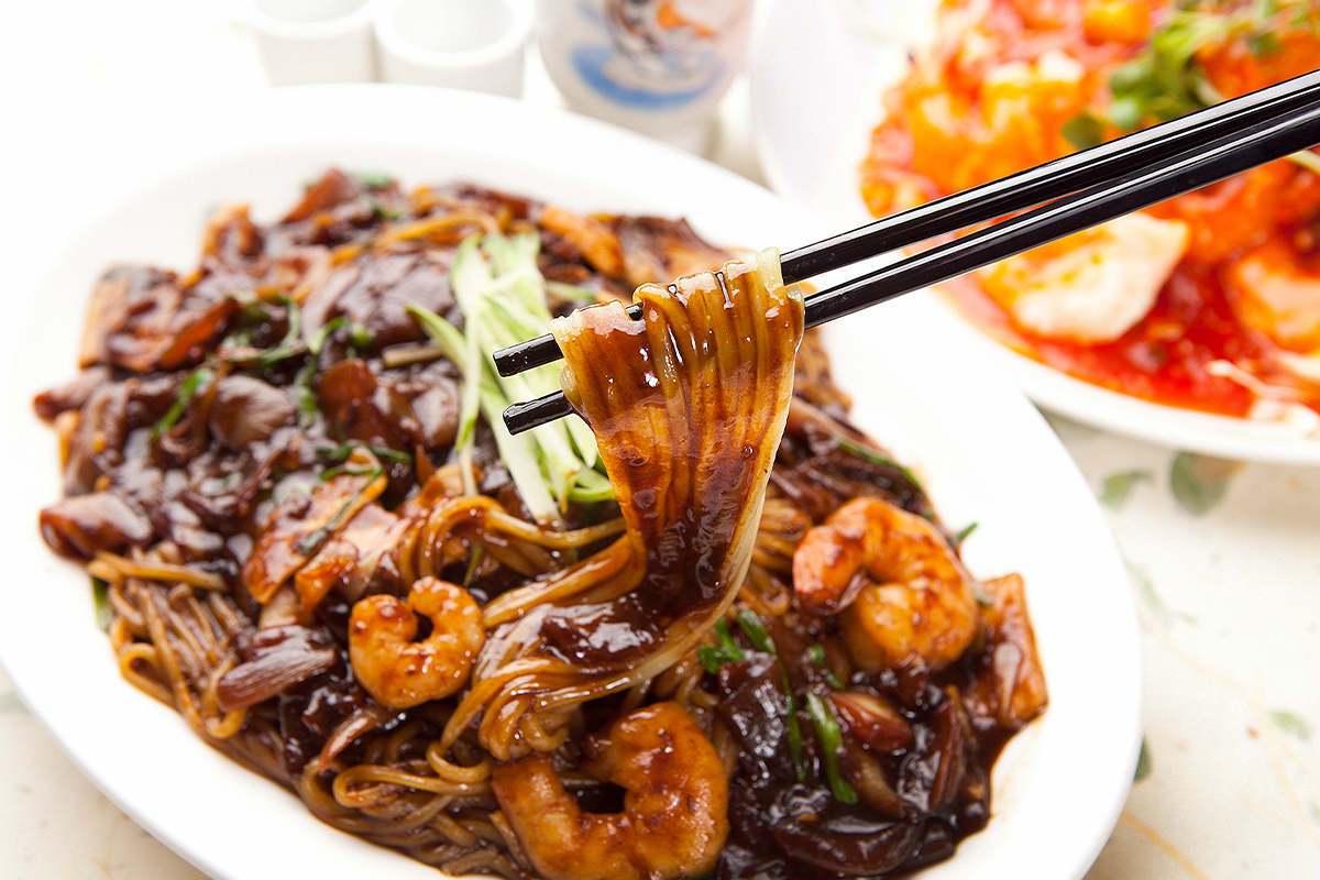 韓國黑色情人節 black day 黑色情人節由來 黑色情人節炸醬麵 韓國炸醬麵 炸醬麵外賣 韓國文化 韓國特別節日