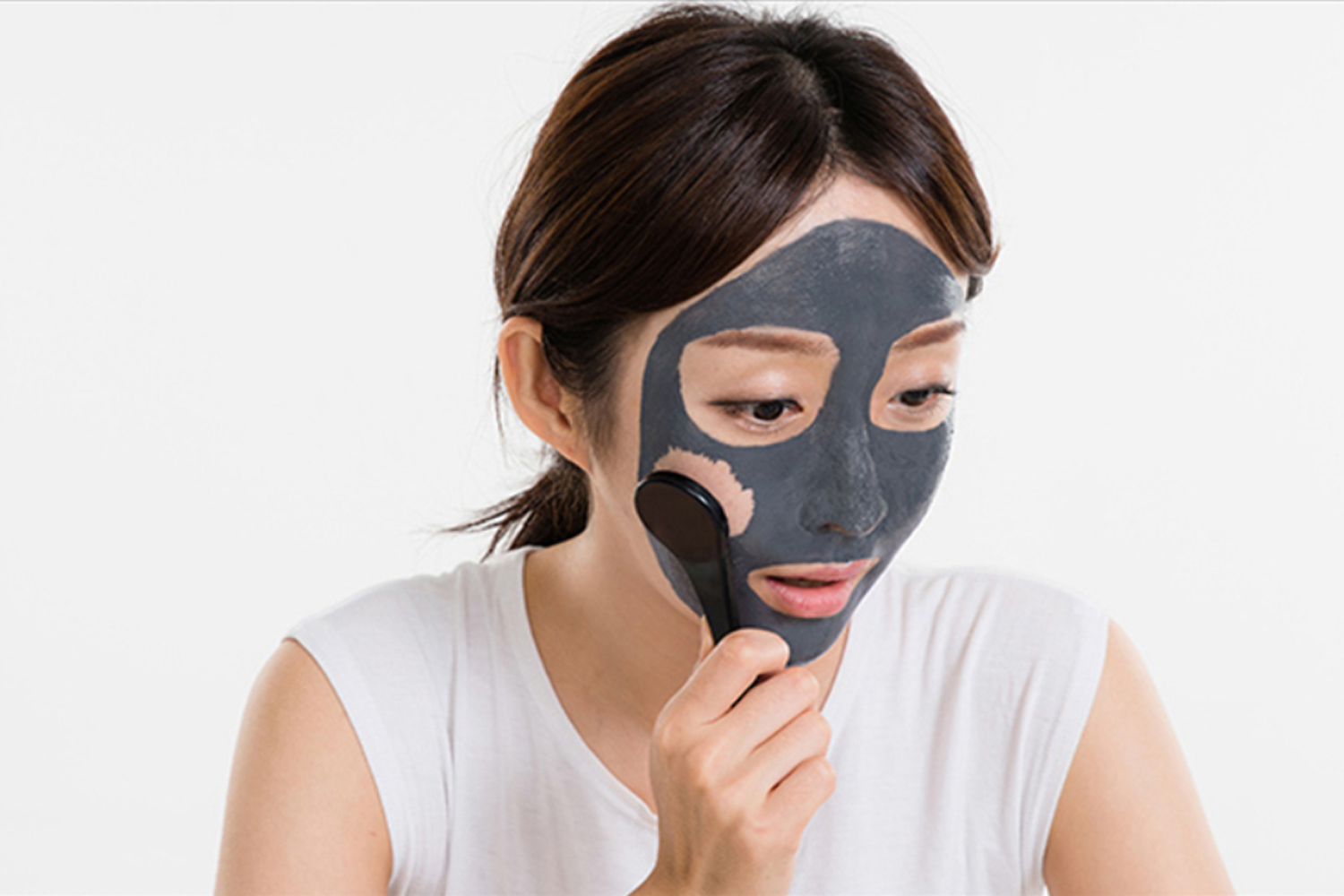 옥션推出的磁鐵面膜產品，包含多組磁鐵面膜組合。