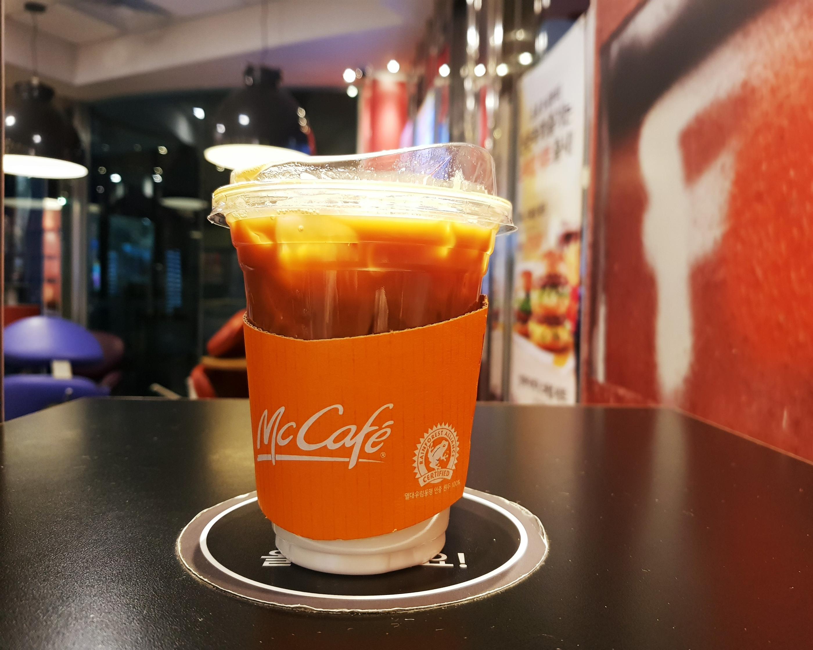 韓国文化、韓国コーヒー、韓国のデカフェ、ディカフェイン、カフェラテ、カフェモカ、アメリカ―ノ、マクドナルド、韓国マック、韓国のマクドナルド