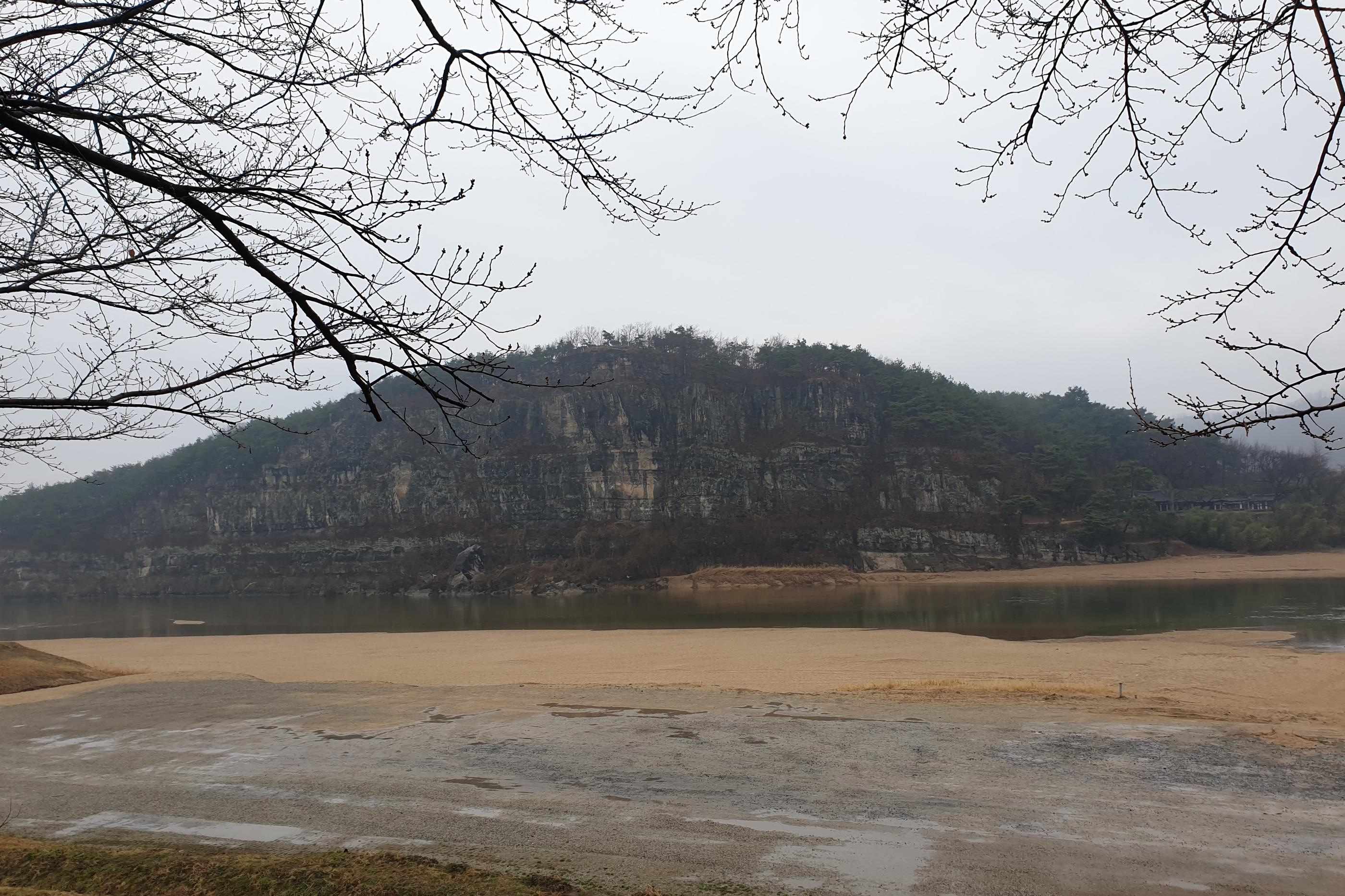 韓国、安東、韓国安東、韓国アンドン、アンドン、安東チムタク、チムタク、塩サバ、チムタクコルモク、月映橋、韓国地方旅行、ハフェマウル、河回マウル、河回、ハフェ、韓屋ステイ、韓屋、韓屋カフェ