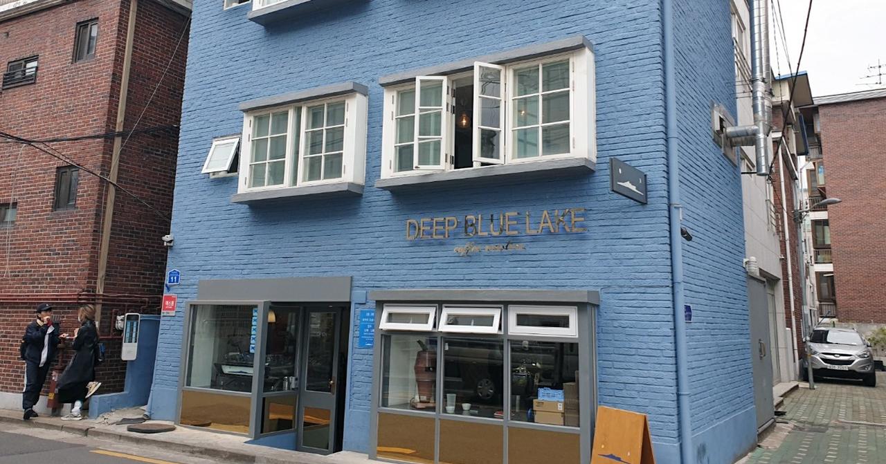 首爾藍色主題咖啡廳