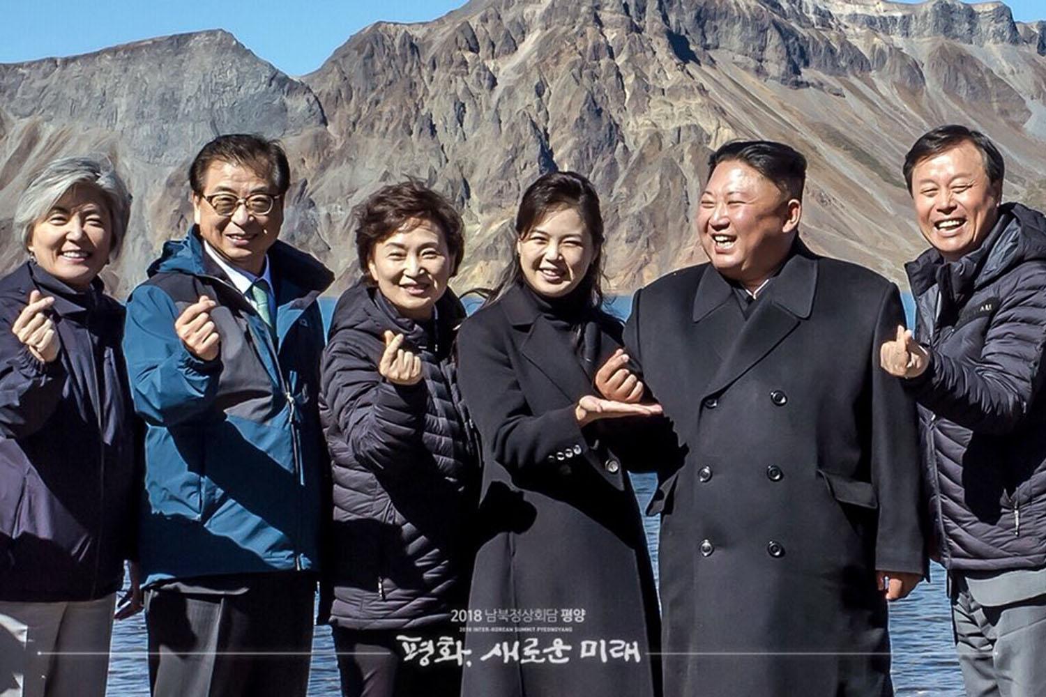 คิม จองอึน ผู้นำประเทศเกาหลีเหนือ