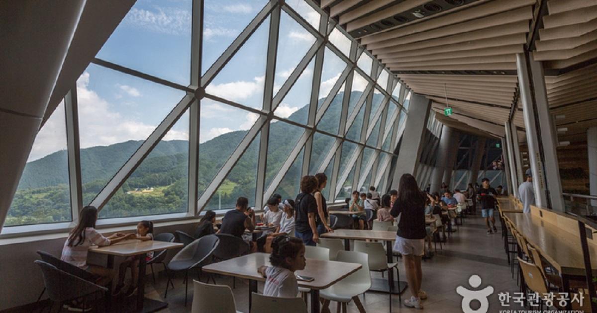 韓国にある不思議なサービスエリア