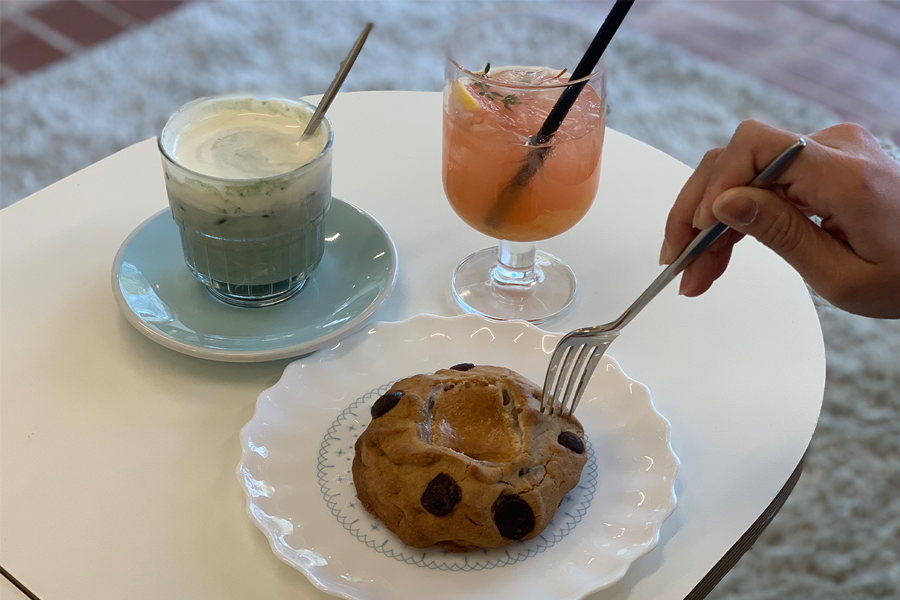 Cafe Birkin荐品巧克力棉花饼干，外脆内软，令人垂涎欲滴。