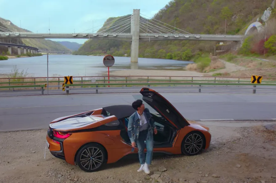 Record of Youth Gangchon Station