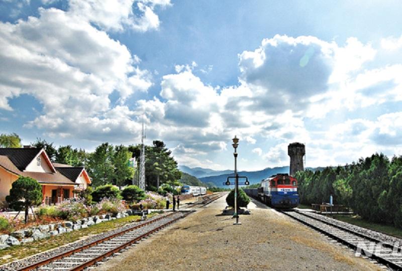 韓国旅行、韓国観光、韓国文化、韓国無人駅、人生ショット、撮影地、ロケ地、BTS、V、テテ、ARMY、スジ、建築学概論