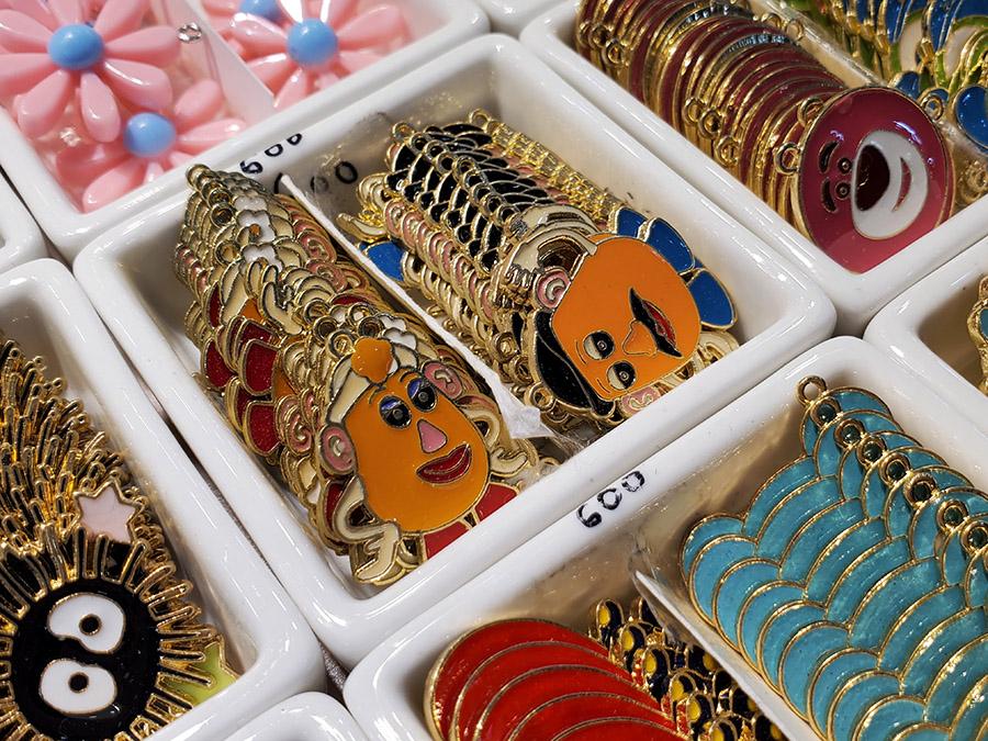 东大门 零件diy市场