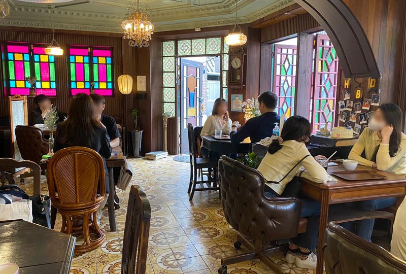 Interior of Coffee Hanyakbang in Hyeahwa