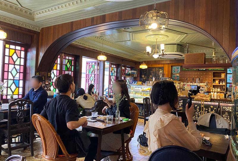 Interior of Coffee Hanyakbang in Hyeahwa