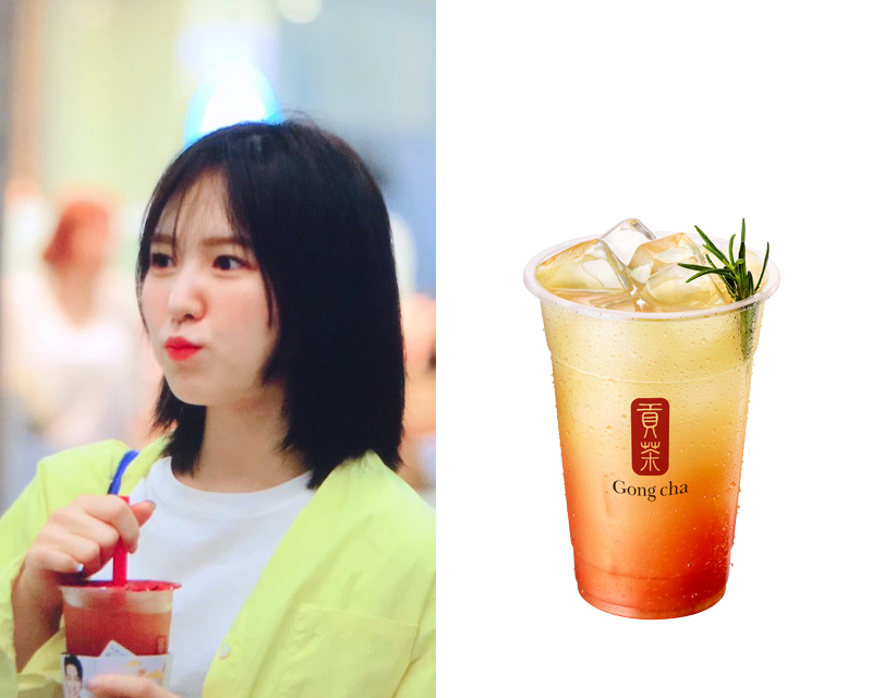 Wendy drinking grapefruit green tea Ade Gong Cha