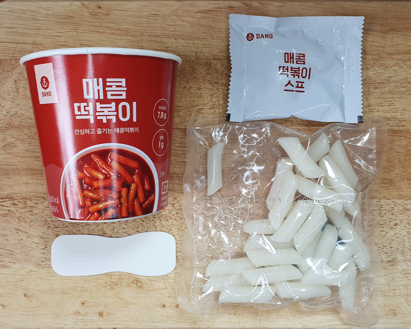 ダノショップのヘルシーなトッポッキセット-低カロリー韓国の伝統的なおやつ