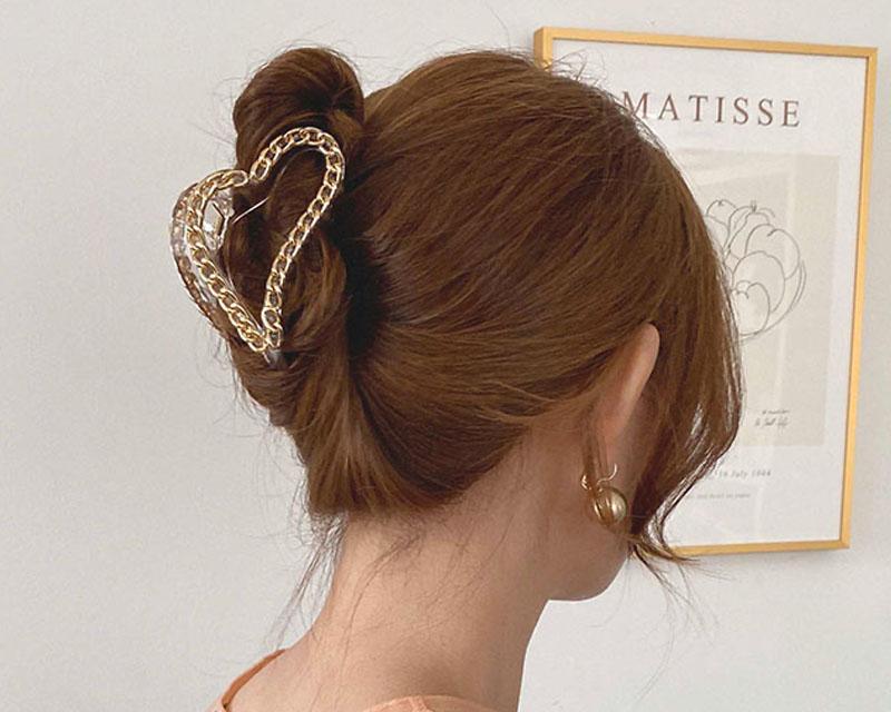 ผมแบบยกสูง