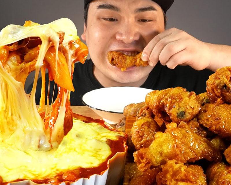 ยอบต๊อกบกกี + ไก่ฮันนี่คอมโบ(엽떡+허니콥보)