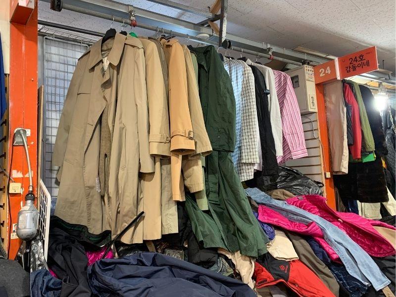 Seoul Folk Flea Market clothes