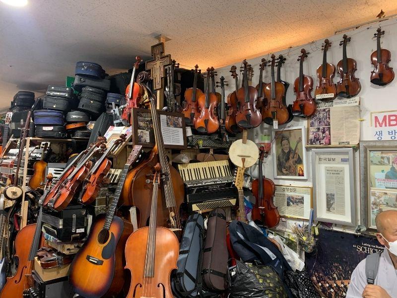 Seoul Folk Flea Market musical instruments being sold