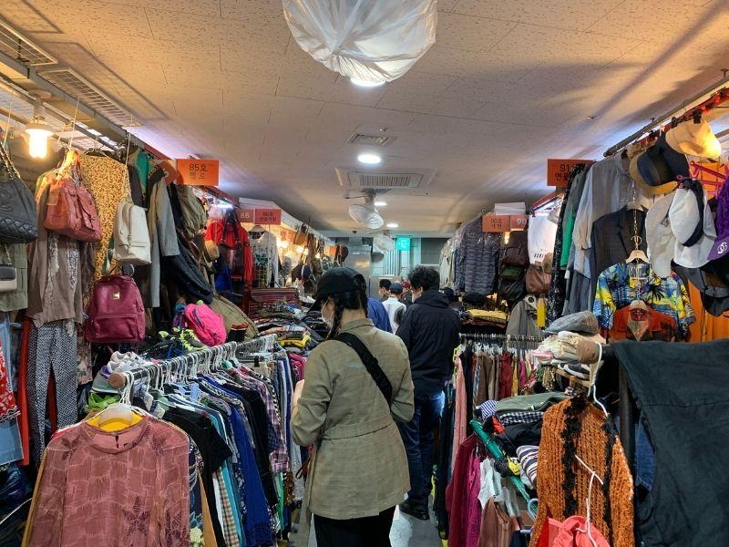 Seoul Folk Flea Market clothes
