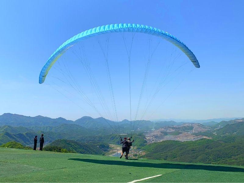 Paragliding at Danyang