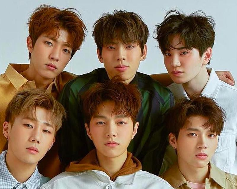 INFINITE ในลุคที่ทรงพลังและมีเอกลักษณ์ในเสื้อผ้าแฟชั่นที่โดดเด่น