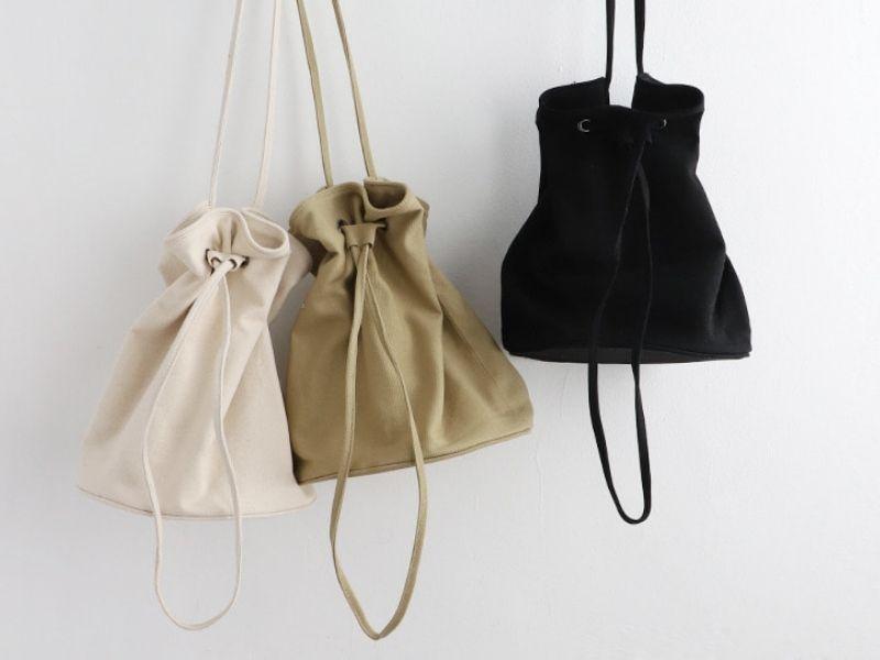 túi xô mẫu túi xách đang là xu hướng ở Hàn