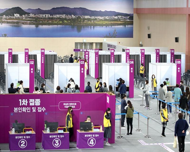 วัคซีนโควิด