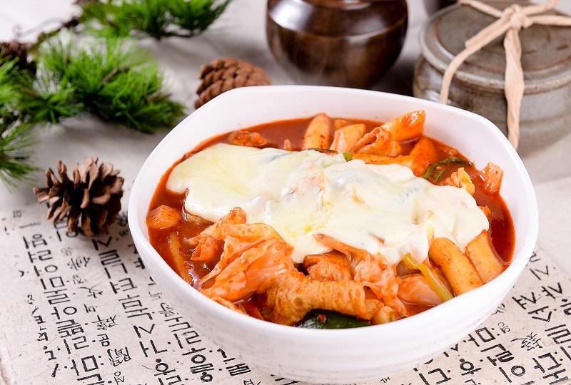 韓国グルメ、韓国文化、ブンシク、粉食、トッポッキ、ホットク、キンパ、キムパプ、ラミョン、マンドゥ、おでん、スンデ